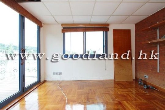 Convenient Transportation | Sai Kung Village House for Rent