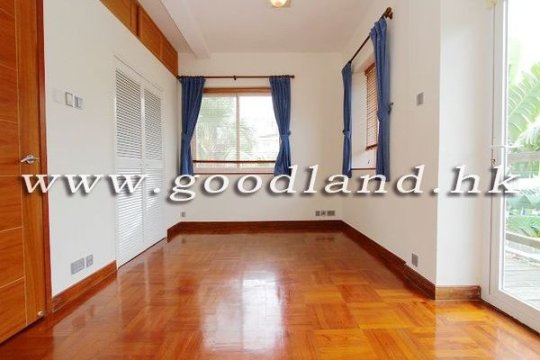 Convenient Transportation | Sai Kung Village House for Rent