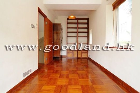 Convenient Transportation | Sai Kung Village House for Rent