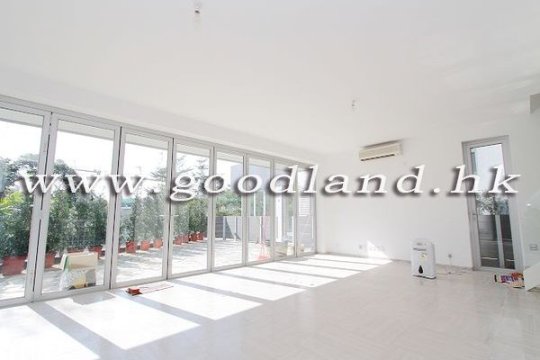 Nice & Recent Renovated | Sai Kung Village House for Rent