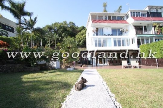 The Garden Leads Out to Beach | Sai Kung Village House for Rent | 3br