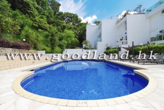 Sai Kung Villa for Sale with Garden & Pool | Hot Location