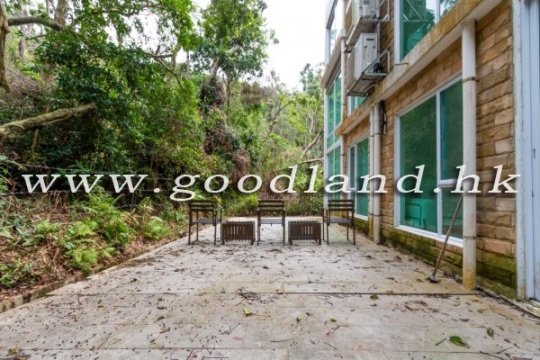 SAI KUNG Semi-Detached House For Rent | Big Garden & Greenery View