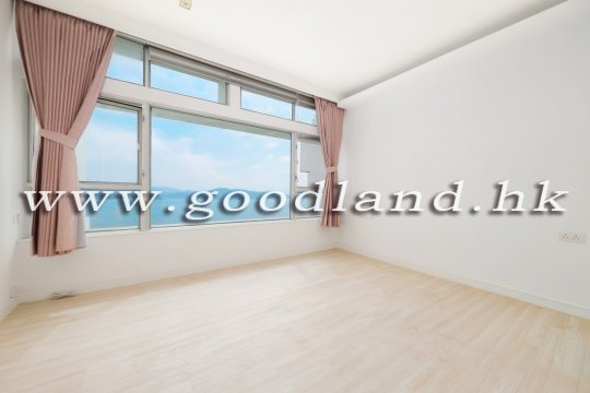 【Clear Water Bay Mansion】Spacious 5-BR Villa Near MTR | Prime Location