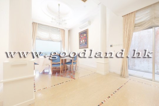 【Clear Water Bay Mansion】Spacious 5-BR Villa Near MTR | Prime Location
