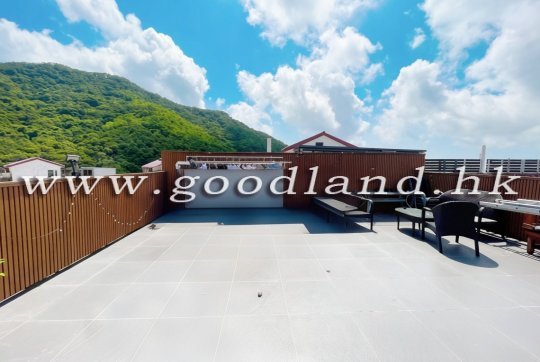 【Clear Water Bay Villa For Sale】3-BR (1 En-suite) Near MTR | Prime Location