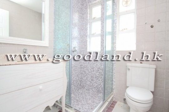Sai Kung Sea View Village House for Sale