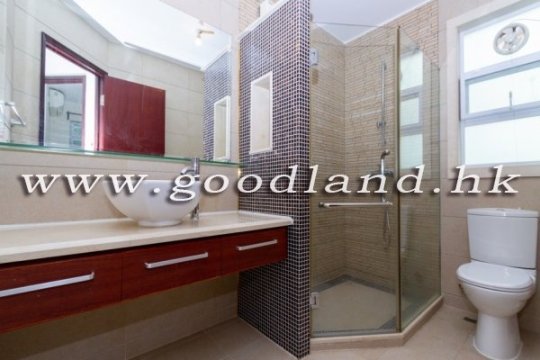 Sai Kung Garden Village House for Sale