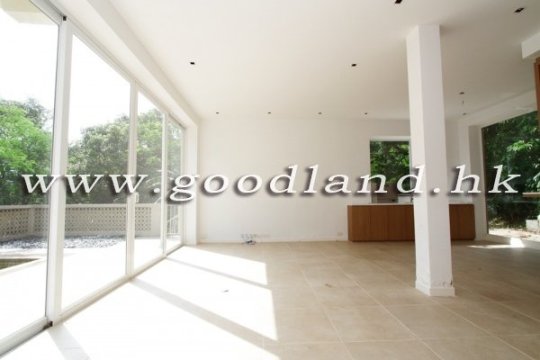 Sai Kung Village House for Sale with Garden Sea View and Study Room
