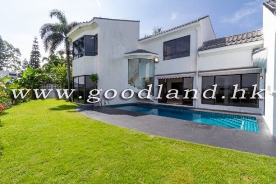SAI KUNG Prestigious Luxury Villa with Private Pool For Sale