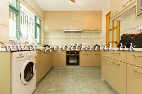 Sai Kung Village House for Sale | Expat Community Compound, Private Garden & Pool