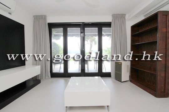 SAI KUNG Waterfront House For Rent | Beach Access & Huge Garden
