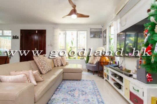 CLEAR WATER BAY Village House FOR SALE