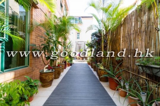 CLEAR WATER BAY Village House FOR SALE