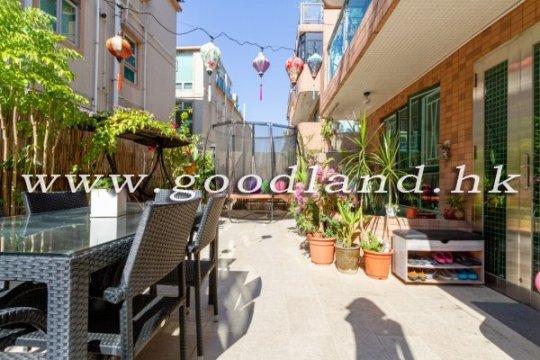 CLEAR WATER BAY Village House FOR SALE