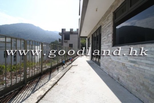 【Sai Kung Fully Detached House For Sale】Rare 4-BR (2 En-Suites) | Quiet & Private