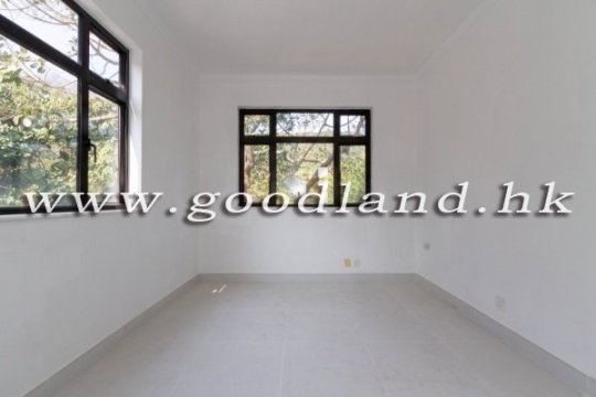 Sai Kung Village House for Sale | Fully Detached, Greenery and Sea View, 4 En-suites