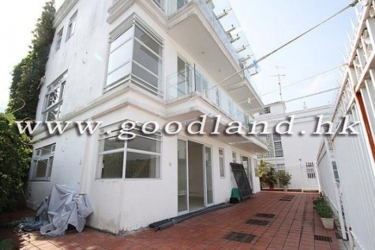 【西贡海景村屋出售】交通便利・绿景