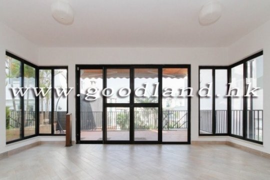 CLEAR WATER BAY Detached Sea View Village House For Sale