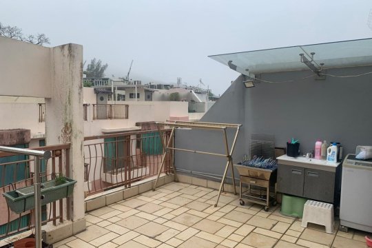 Clear Water Bay Garden House For Sale