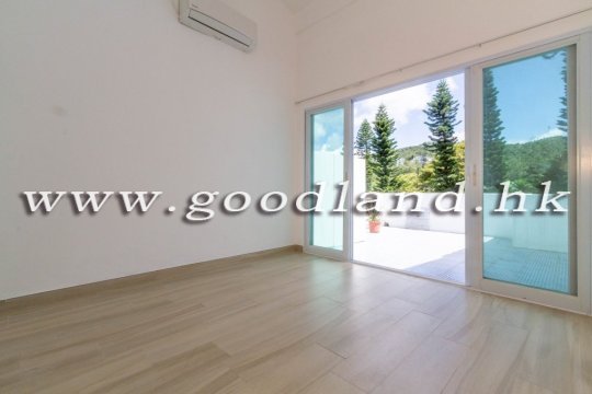 【Clear Water Bay Luxury Villa For Sale】Spacious Garden & Pool | 4-BR Suite
