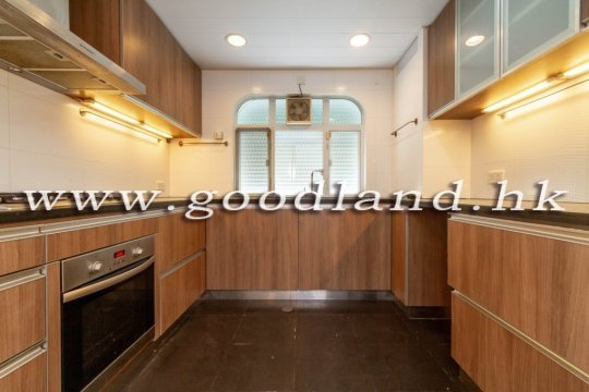 【Clear Water Bay Luxury Villa For Sale】Spacious Garden & Pool | 4-BR Suite