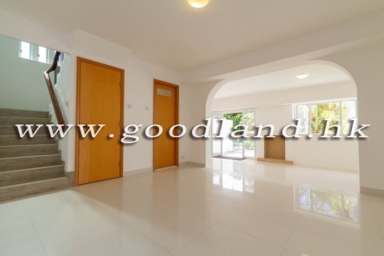 【Clear Water Bay Luxury Villa For Sale】Spacious Garden & Pool | 4-BR Suite