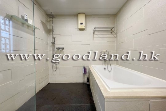 【Sai Kung Sea View Village House For Sale/Rent】Quiet Enclave | 4-BR Dual Suites