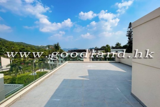 【Sai Kung Village House For Sale】Tasteful 4-BR Dual Suites | Open View & Quiet
