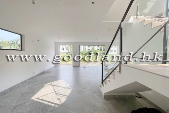【Sai Kung Village House For Sale】Tasteful 4-BR Dual Suites | Open View & Quiet