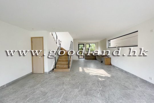 【Sai Kung Village House For Sale】Tasteful 4-BR Dual Suites | Open View & Quiet