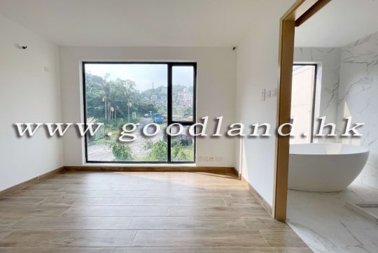 【Sai Kung Village House For Sale】Tasteful 4-BR Dual Suites | Open View & Quiet