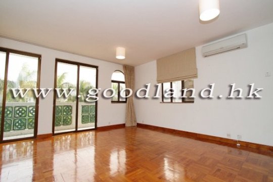 CLEAR WATER BAY 5-Bedroom Village House with Private Pool For Rent