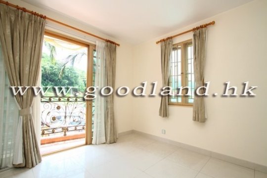 Sai Kung Lower Duplex for Sale | Managed Complex, Spacious Layout & 4 Bedrooms