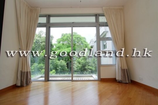 Sai Kung Managed Estate House For Sale