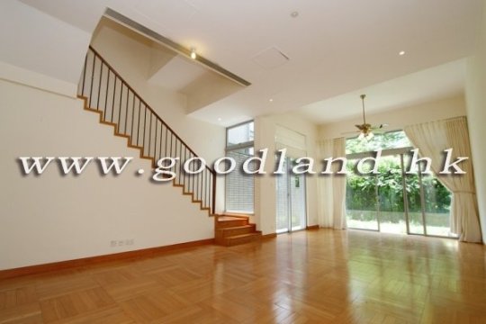 Sai Kung Managed Estate House For Sale