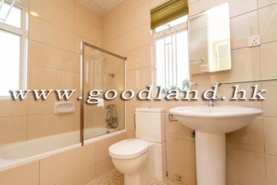 Sai Kung Sea View Villa For Rent
