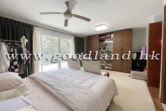 SAI KUNG VILLAGE HOUSE | EXPAT COMMUNITY WITH COMMUNAL POOL