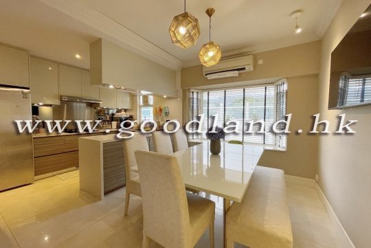 SAI KUNG MARINA COVE VILLA FOR SALE | PRIVATE PONTOON & SEA VIEW