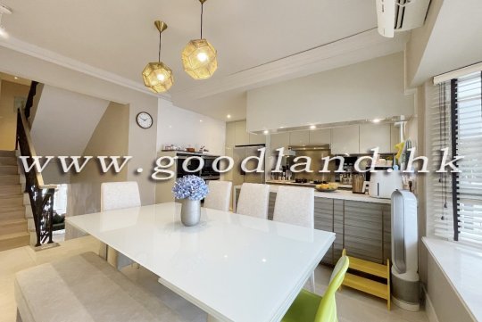SAI KUNG MARINA COVE VILLA FOR SALE | PRIVATE PONTOON & SEA VIEW