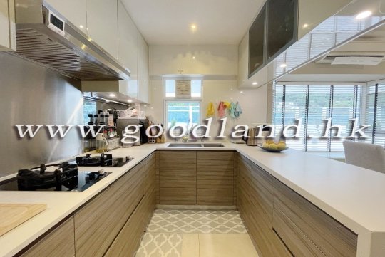 SAI KUNG MARINA COVE VILLA FOR SALE | PRIVATE PONTOON & SEA VIEW