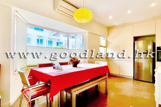 SAI KUNG MARINA COVE VILLA FOR SALE