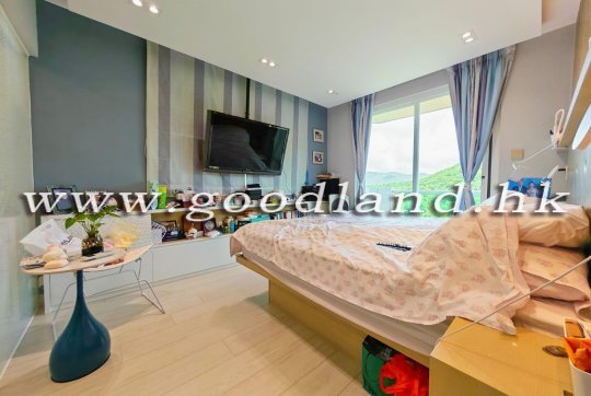 CLEAR WATER BAY VILLAGE HOUSE FOR SALE