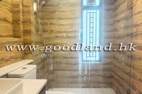 Clear Water Bay Poolside Apartment For Sale