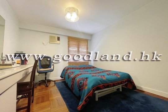 Sai Kung Village House for Sale | Sea Greenery View, Managed Complex & 4 Bedrooms
