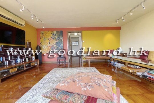 Sai Kung Village House for Sale | Sea Greenery View, Managed Complex & 4 Bedrooms