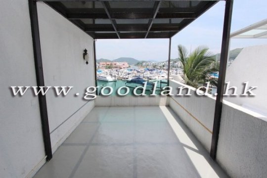 Sai Kung Waterfront Villa For Sale