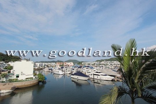 Sai Kung Waterfront Villa For Sale