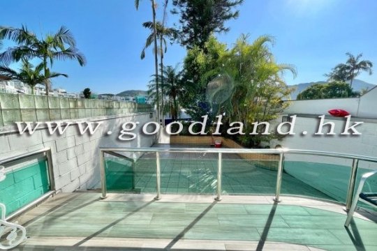Marina Cove Garden Villa For Sale