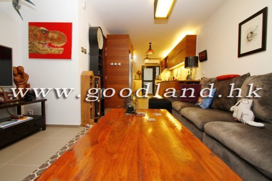 Clear Water Bay Lower Duplex Village House for Sale | Private Garden & Tasteful Interiors
